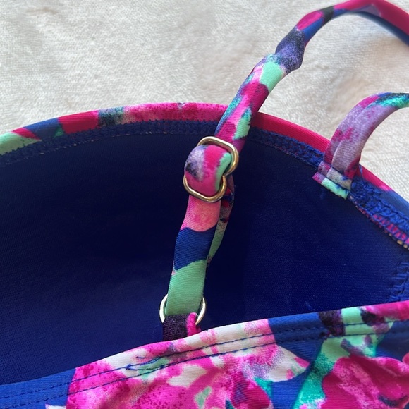 Catalina Pink Blue Purple Floral Twist One-Piece Swimsuit Size S - Picture 12 of 14